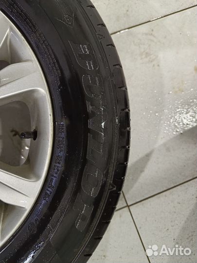 Dunlop SP Sport FM800 215/65 R16