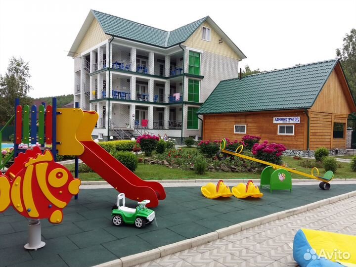 Администратор гостиницы с проживанием
