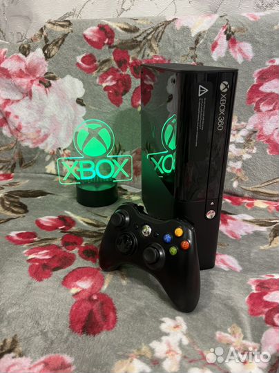 Xbox 360E 250Gb 60 игр Freeboot