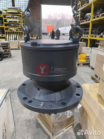 Поворотный редуктор Hitachi 9243323