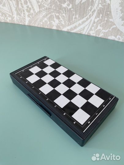 Шахматы, шашки, нарды