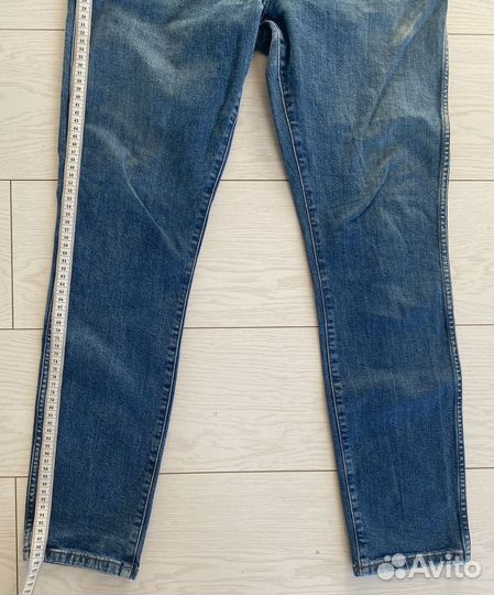 Джинсы