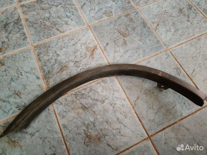 Накладка арки крыла Mitsubishi Outlander 2019