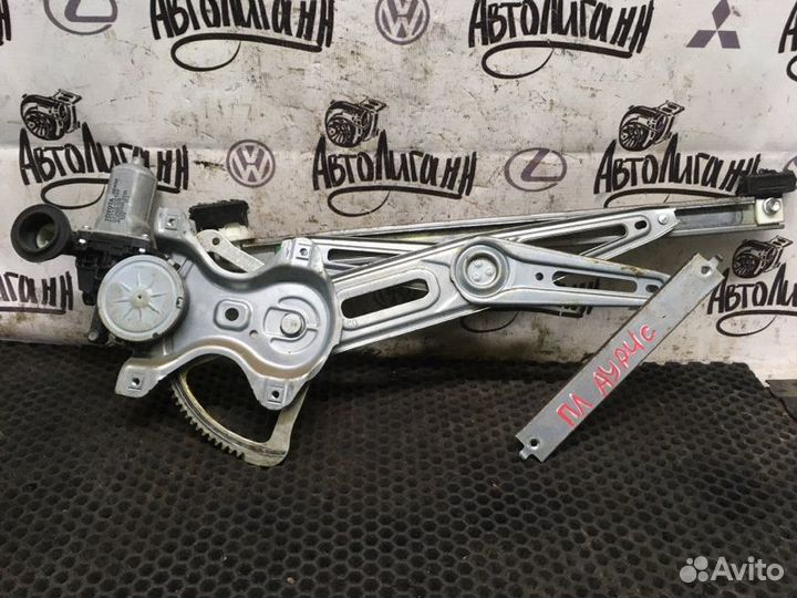 Стеклоподъемник передний правый Toyota Auris 4ZZ