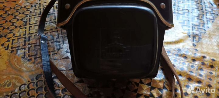 Пленочный зеркальный фотоаппарат