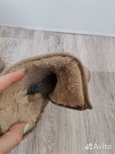 Сапоги зимние Zara на девочку 32 р