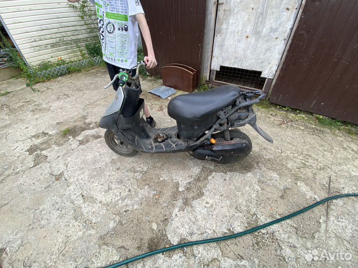 Скутер suzuki