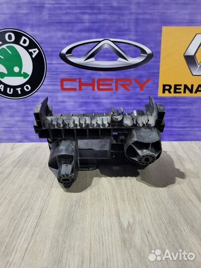 Кронштейн chery tiggo 7