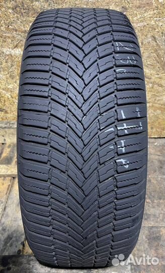 Bridgestone Weather Control A005 Evo 215/55 R17