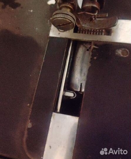 Швейная машина Singer