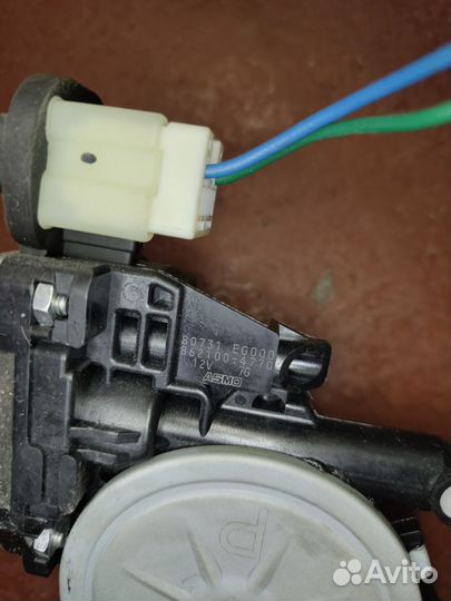 Моторчик стекла infiniti m35 fuga y50 перед лев
