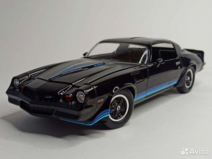 Chevrolet Camaro Z28 1981 Greenlight 1:18
