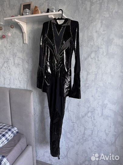 Костюм для фигурного катания для девочки