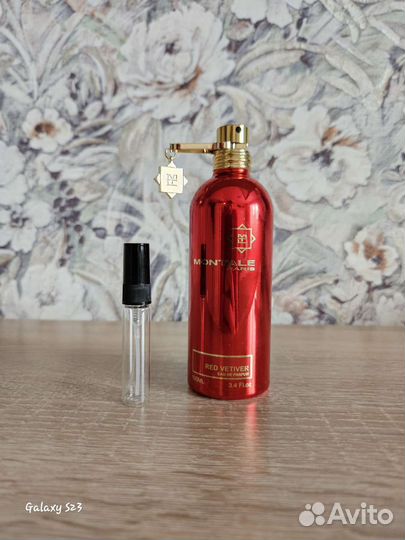Montale red vetiver