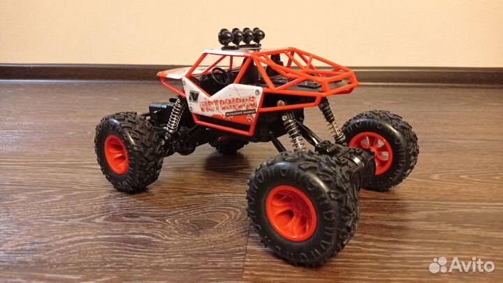 Машинка на радиоуправлении 4WD Rock Crawler 1:16