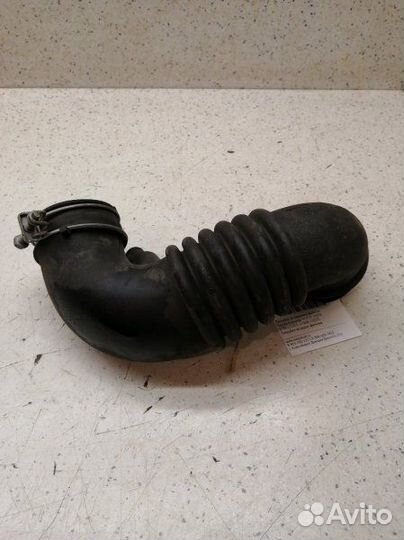 Патрубок воздушного фильтра Toyota Funcargo NCP20