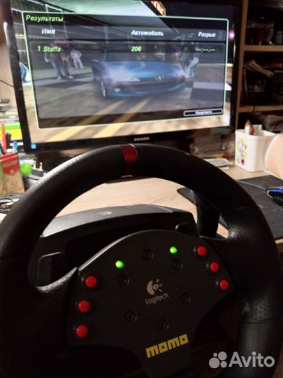 Игровой руль Logitech Momo Racing с кпп