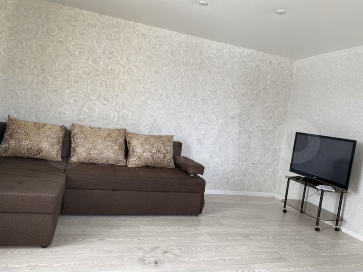 4-к. квартира, 40 м², 4/5 эт.