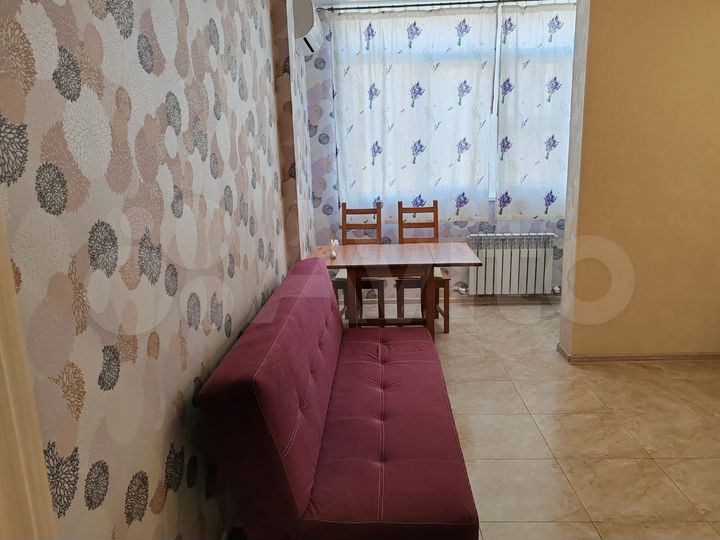 1-к. квартира, 48 м², 1/3 эт.
