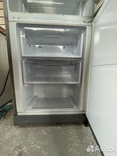 Холодильник, Hotpoint Ariston, на запчасти