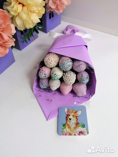 Свежий клубничный букет в подарок Казань