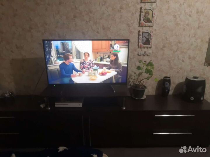Тумба под телевизор