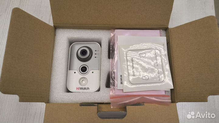 IP-камера HiWatch DS-I114W 4.0 mm