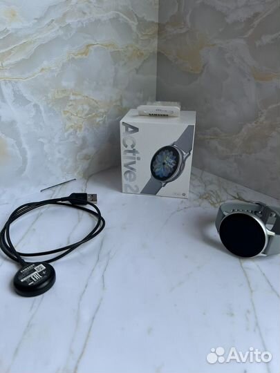 Смарт-часы Samsung Galaxy Watch Active 2 44мм