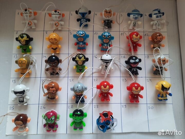 Игрушки из киндера 2