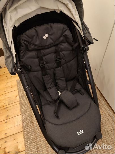 Прогулочная коляска Joie Litetrax 4 Air