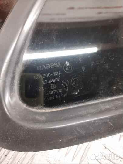 Форточка правая Ниссан Блюберд Силфи