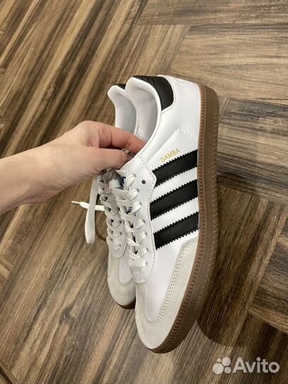 Кроссовки adidas samba