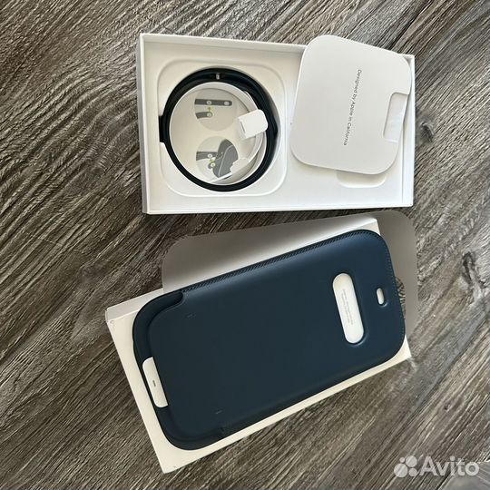 Чехол apple iPhone 12 leather sleeve baltic blue