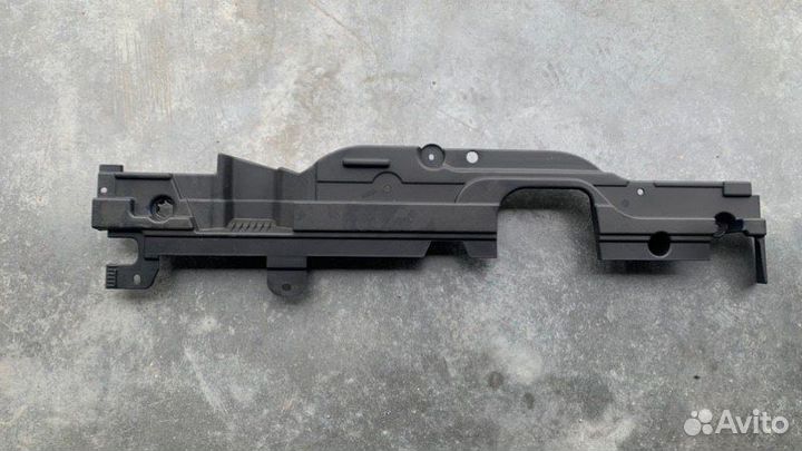 Накладка лонжерона правая Bmw X3 G01 B47D20B 2018