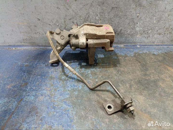 Суппорт задний правый Jaguar Xf X250