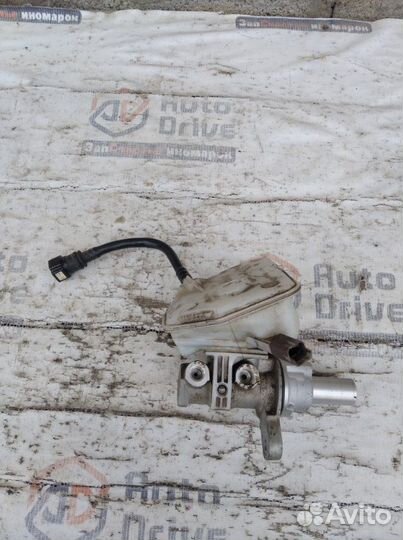 Главный тормозной цилиндр Peugeot 308 1.6 2008