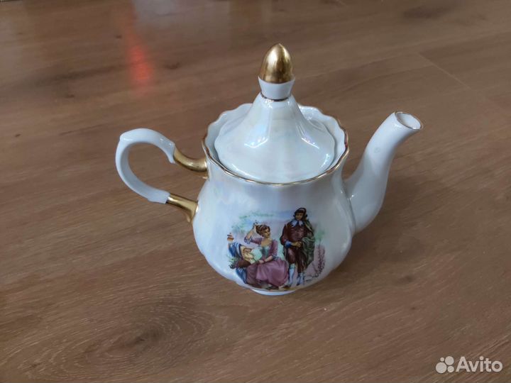 Чайный сервиз мадонна