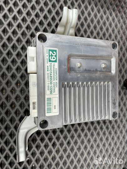 Эбу робот Toyota Corolla 150