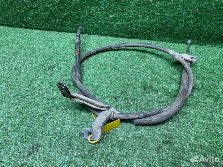 Трос ручника правый Kia Rio 3