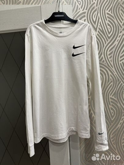 Лонгслив Nike Swoosh оригинал