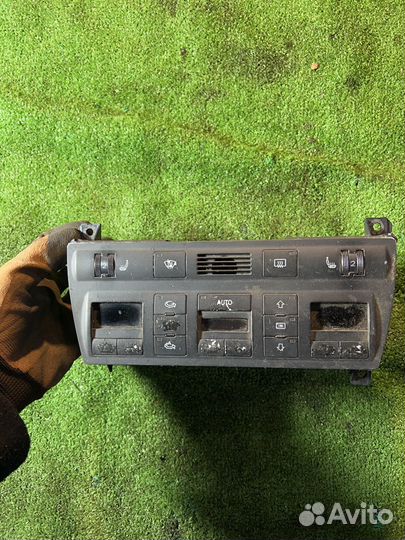 Блок управления климат-контролем Audi A6C5