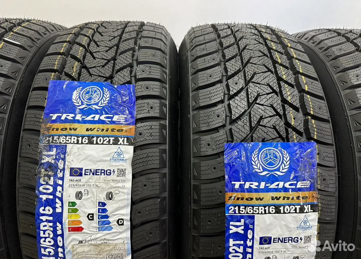 Tri Ace Snow White II 215/65 R16 22T