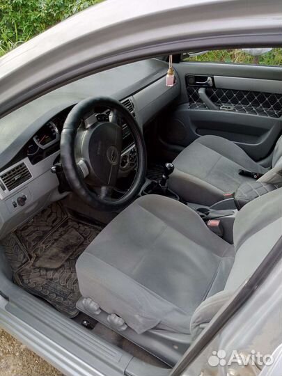 Chevrolet Lacetti 1.6 МТ, 2005, 500 000 км