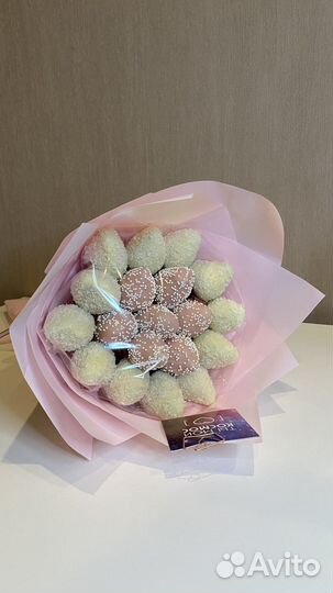 Клубника в шоколаде на выпускной