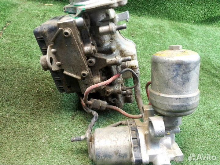 Цилиндр тормозной левый Toyota Land Cruiser Prado