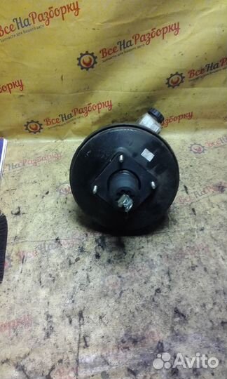 Главный тормозной цилиндр с вак. Toyota Corolla 9