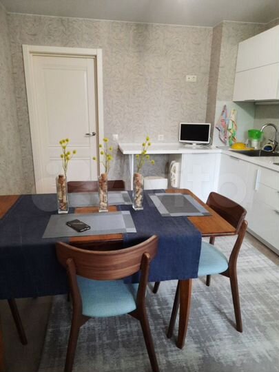 2-к. квартира, 71,4 м², 3/9 эт.