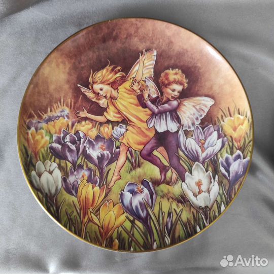 Сесиль Мари Байкер Фестиваль цветочных фей Англия