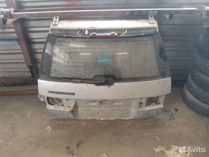 Крышка багажника ваз2111