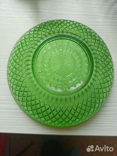 Салатник из цветного стекла СССР